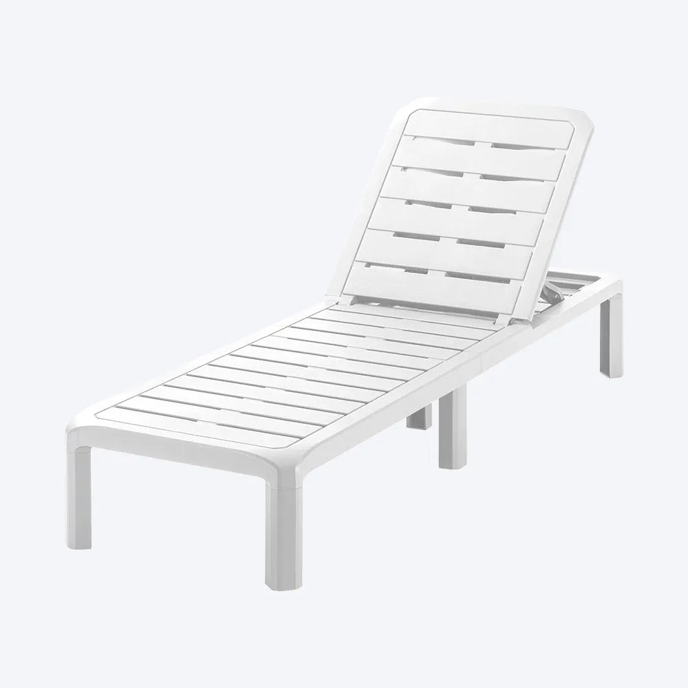 Combo Piscina Gris (2 Camas Asoleadoras + 1 Mesa de Centro Baru) - Muebles Dummi