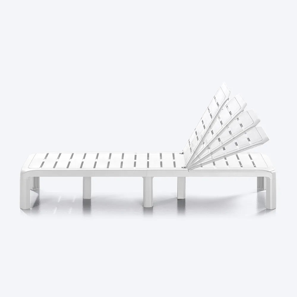 Combo Piscina Gris (2 Camas Asoleadoras + 1 Mesa de Centro Baru) - Muebles Dummi