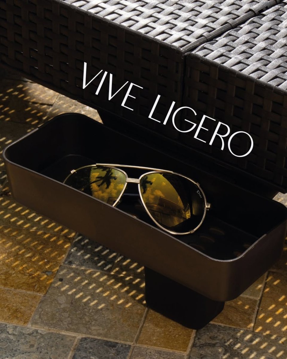 Set de 2 Camas Asoleadoras Capri + Mesa Baúl - MQ - Muebles Dummi