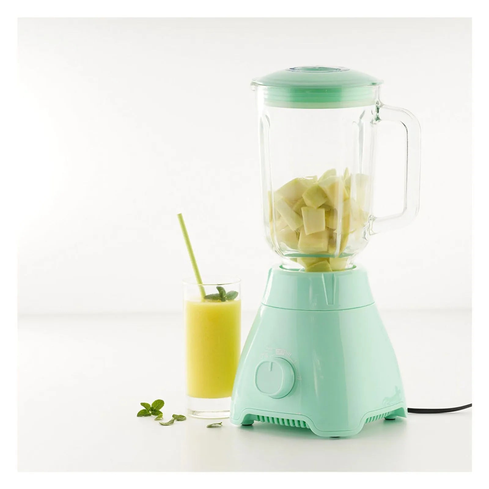 Licuadora Mass Vital Universal