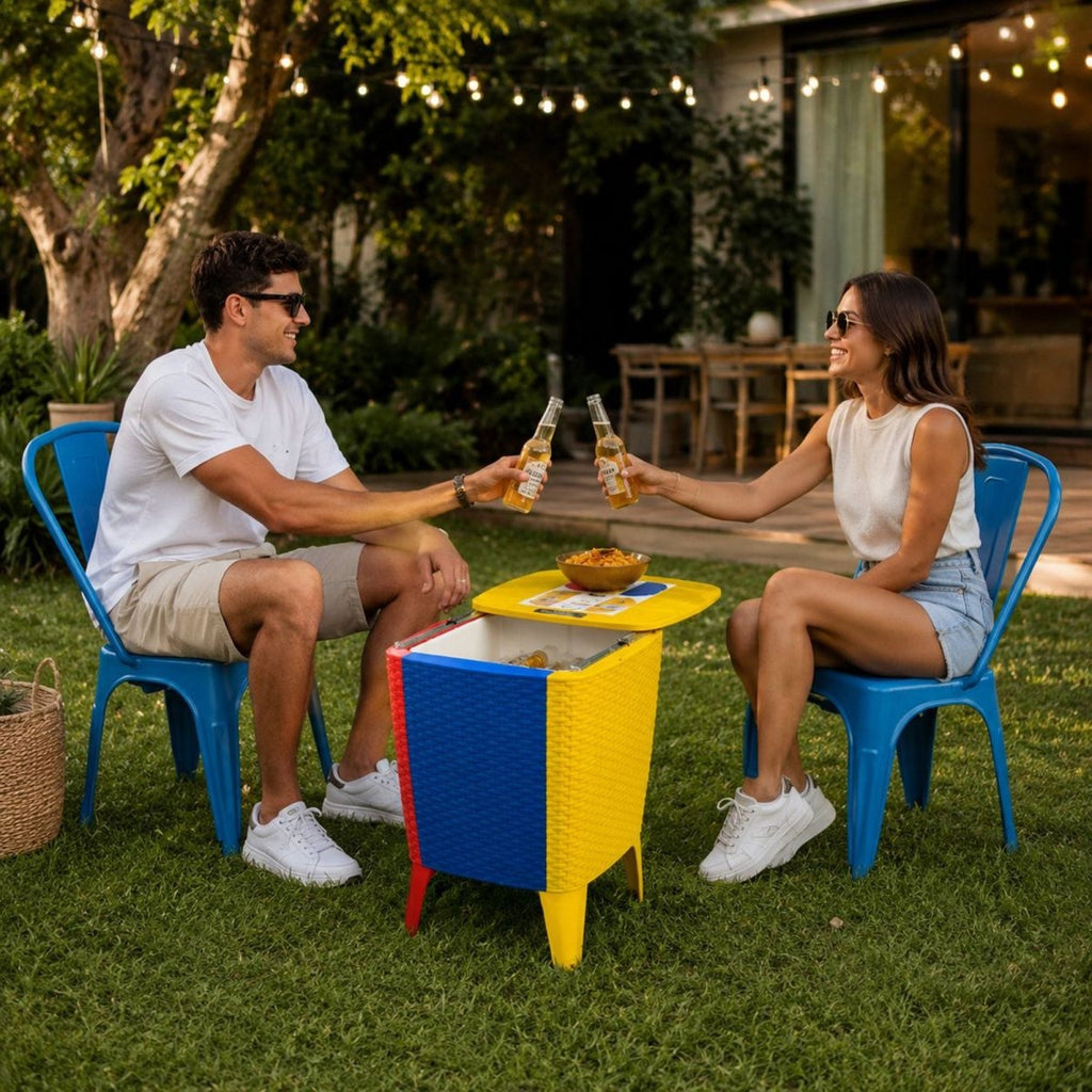 Combo - 2 Sillas Tolix Con Mesa Cooler Edición Selección Colombia - Muebles Dummi