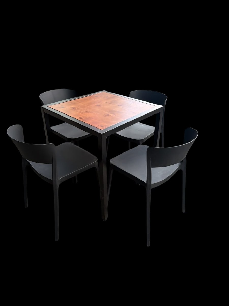 Juego/Combo Bar - 4 Sillas Con Mesa en Madera - Muebles Dummi