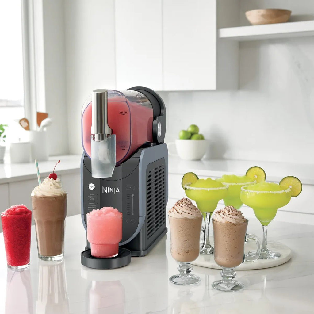 Máquina de Bebidas Ninja Slushi para Granizados, Frappé, Raspados y Cócteles - Muebles Dummi