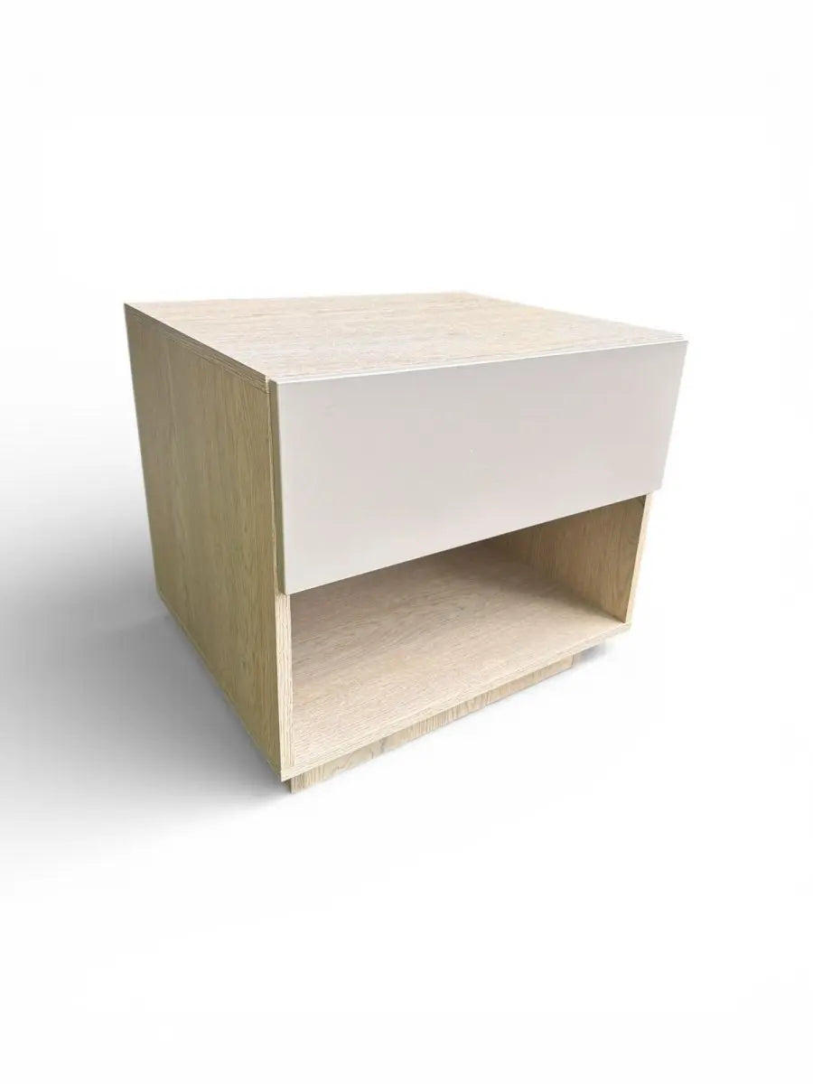 Nochero Con Cajon - Madera - Muebles Dummi