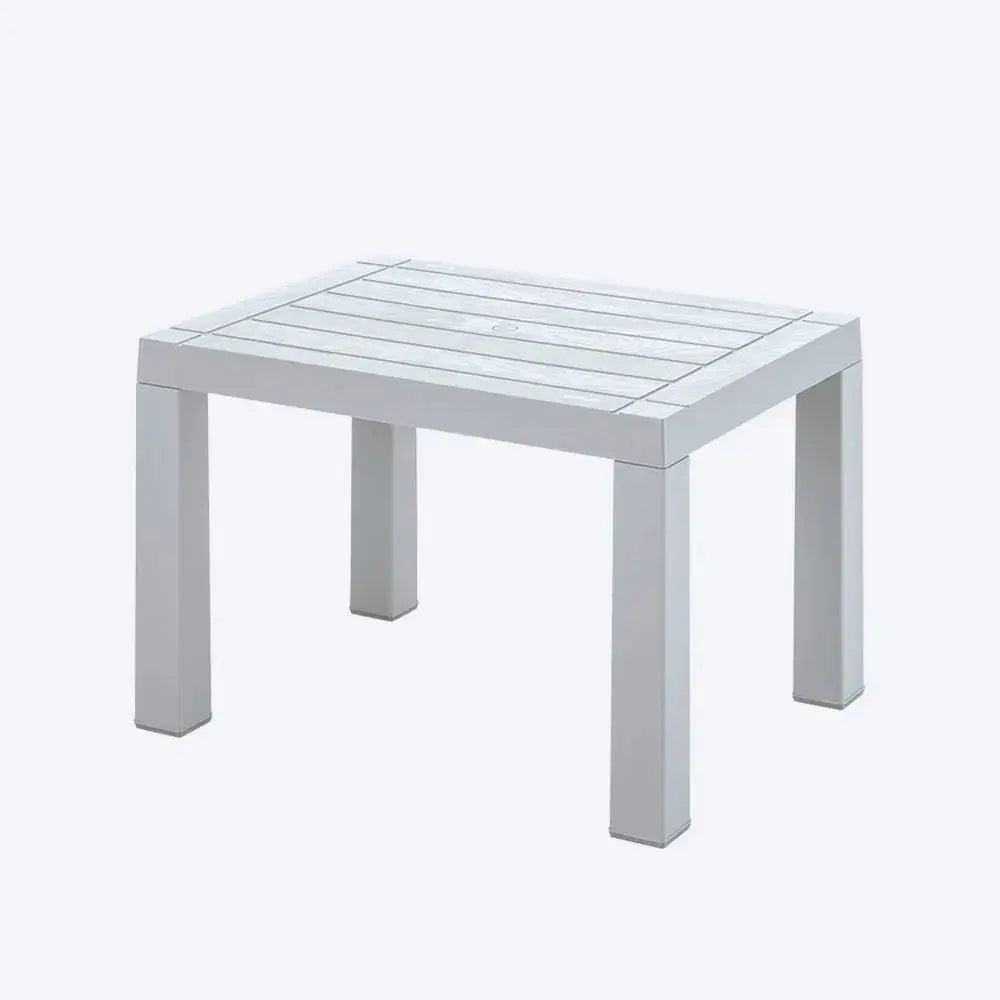 Combo Piscina Gris (2 Camas Asoleadoras + 1 Mesa de Centro Baru) - Muebles Dummi