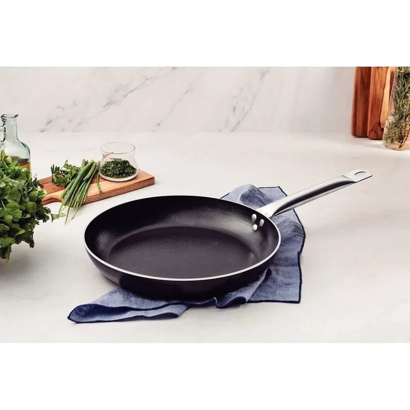 Sartén Tramontina Piemonte en Aluminio Starflon 30 CM - Muebles Dummi