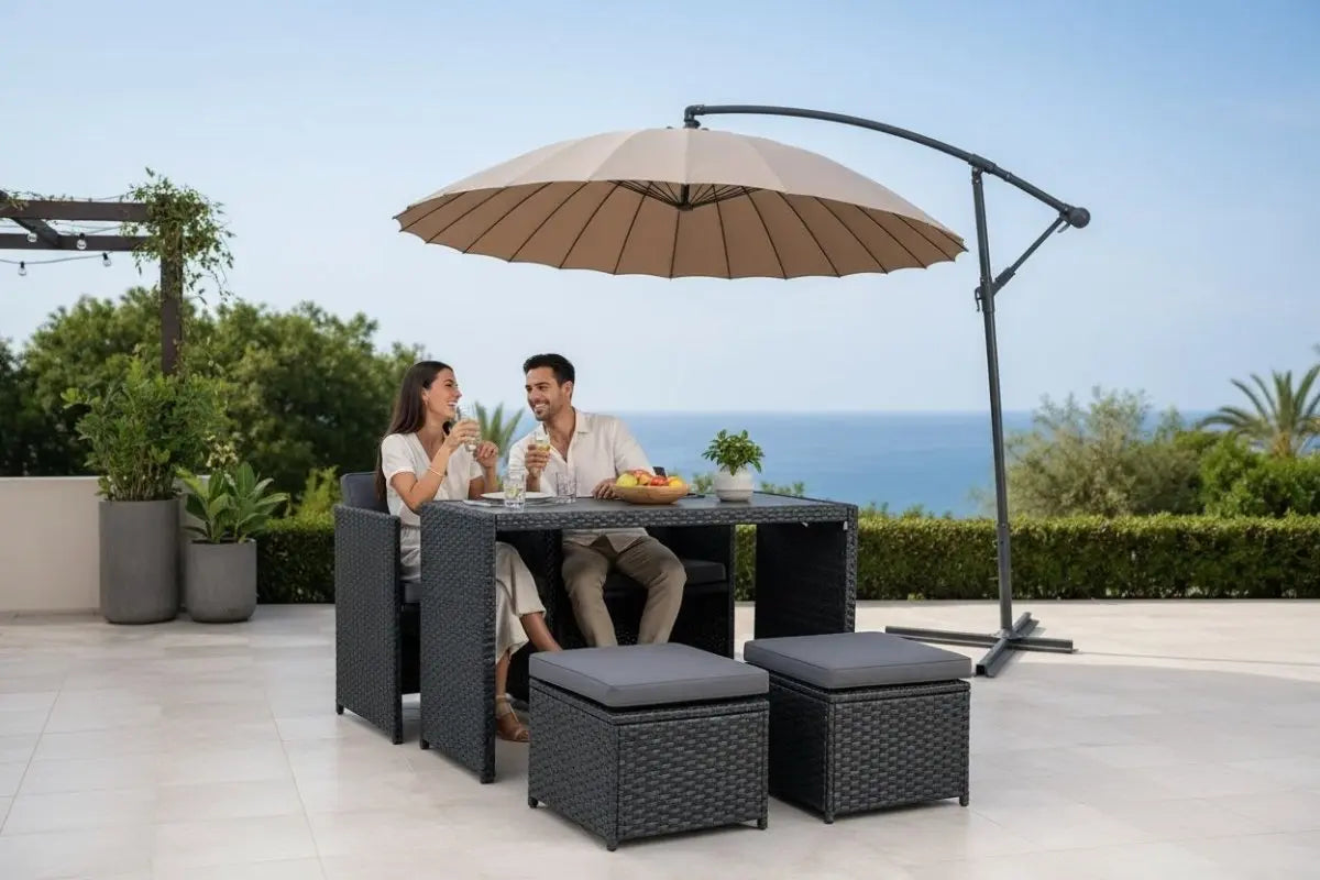Set de Lujo Para Exterior - Parasol Con Set de 4 Puestos - Muebles Dummi