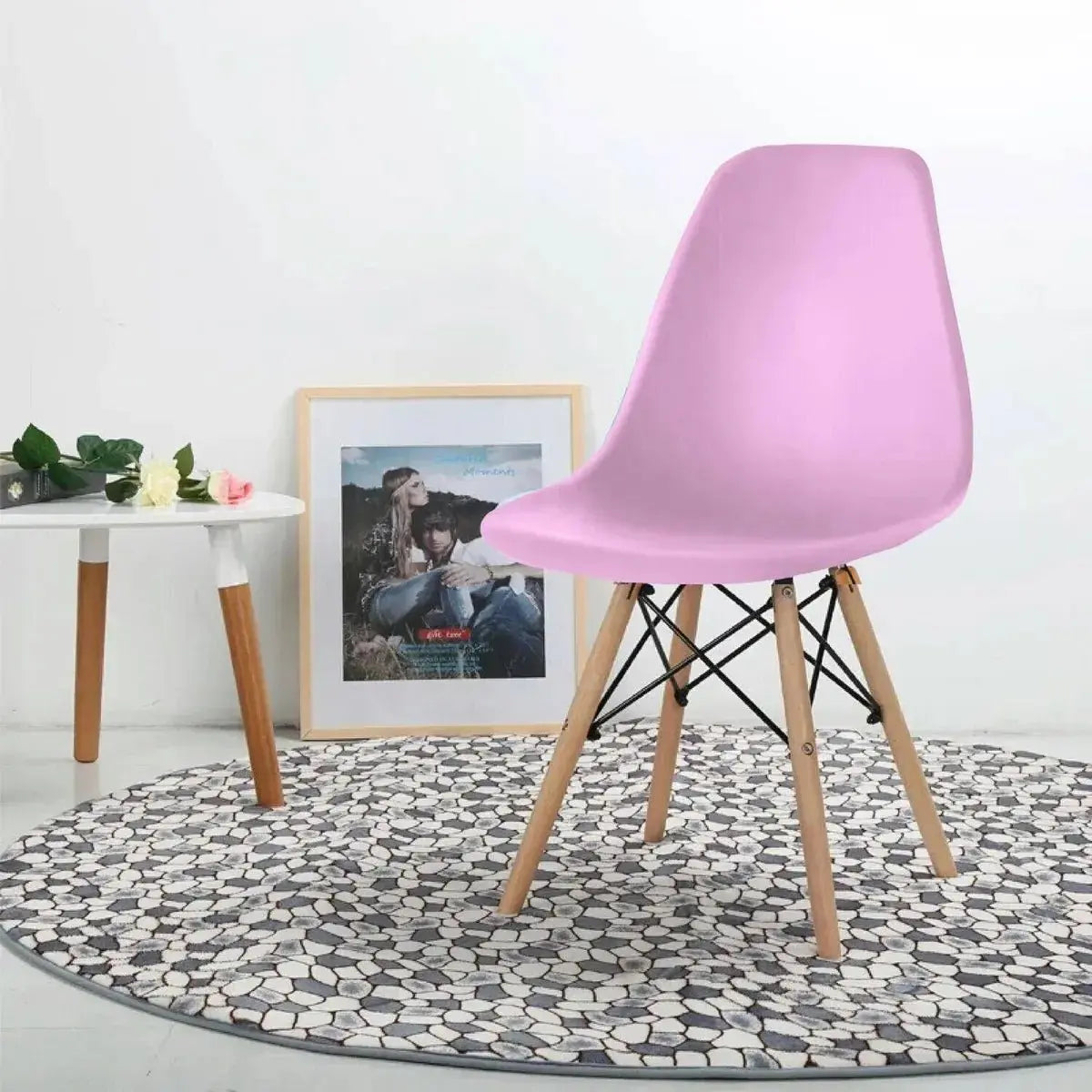 Silla de Comedor Eames Rosado - Patas de Madera - Muebles Dummi